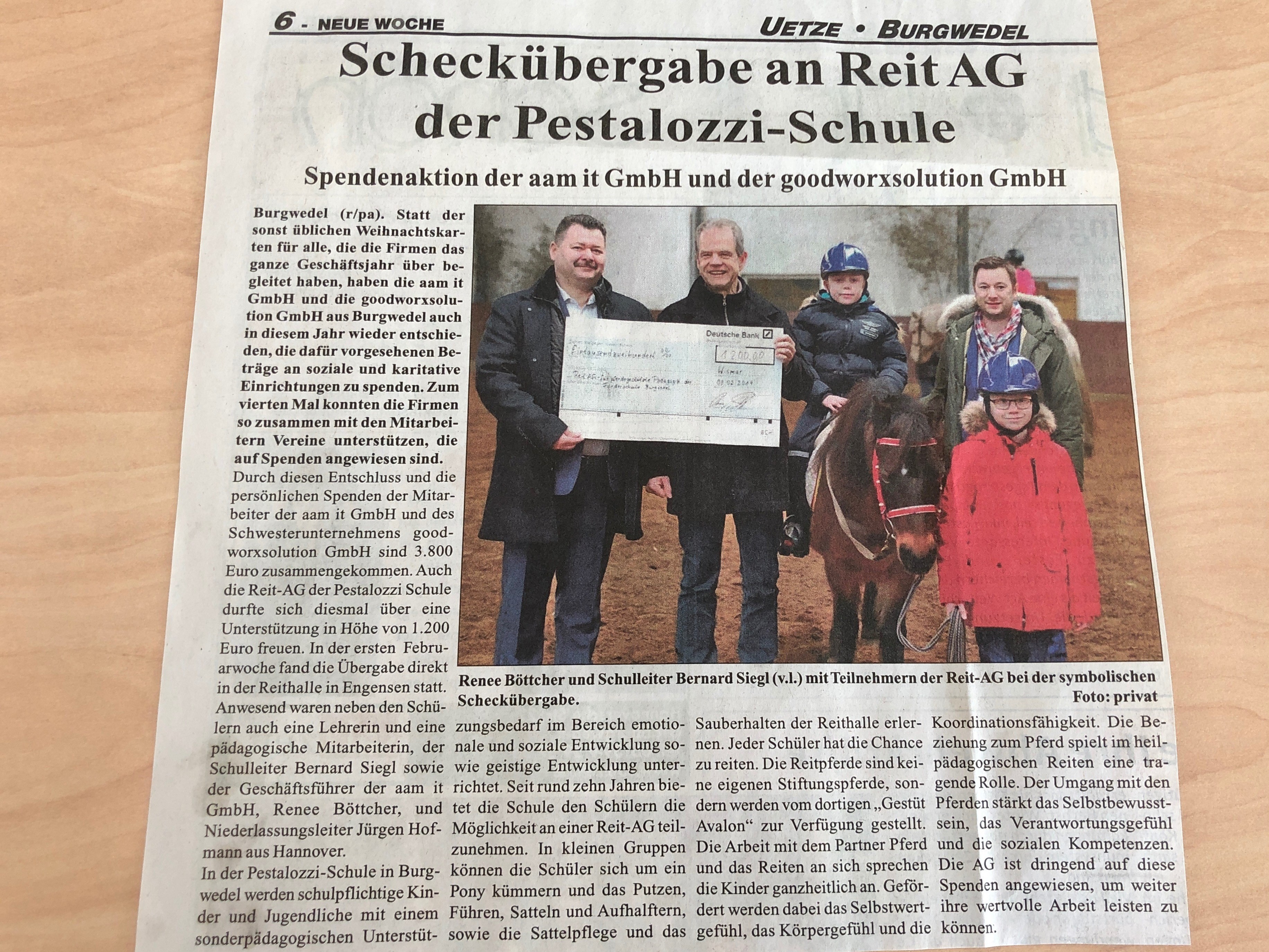 Zeitungsartikel_Neue_Woche_1